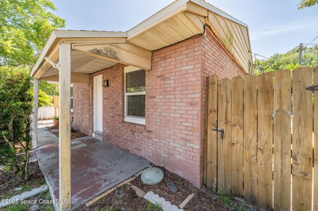 1228 Azalea Court E, Melbourne, FL 32935