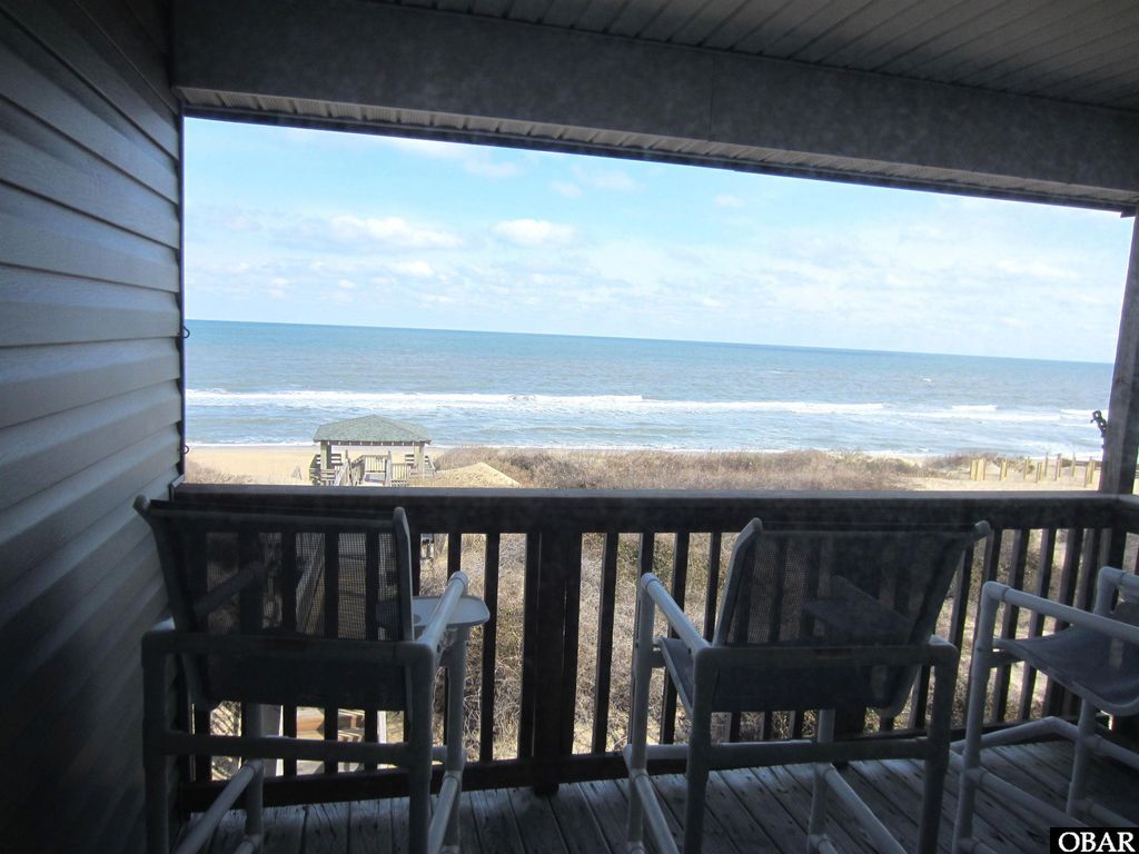 Image 26 of property listing at 1401 S Virginia Dare Trail Unit 10, Kill Devil Hills, NC 27948