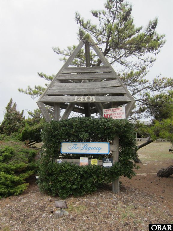 Image 33 of property listing at 1401 S Virginia Dare Trail Unit 10, Kill Devil Hills, NC 27948