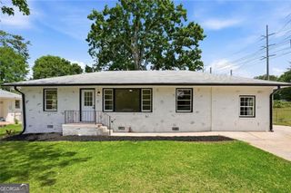1902 Mural Circle, Morrow, GA 30260