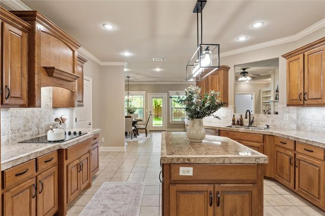 1671 Foxboro Court, Bentonville, AR 72713