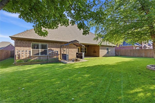 1671 Foxboro Court, Bentonville, AR 72713