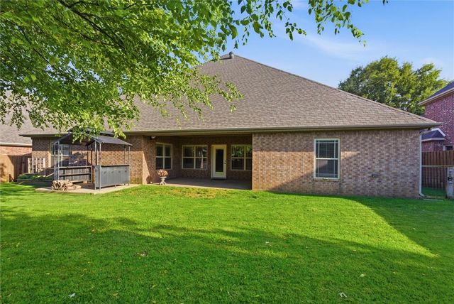 1671 Foxboro Court, Bentonville, AR 72713