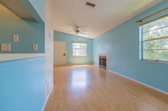 3774 59TH AVENUE W 3774, Bradenton, FL 34210