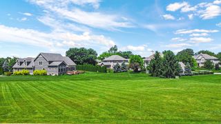 1810 Bramble Trace, Chesterton, IN 46304