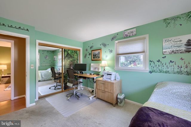 107 BROAD, Akron, PA 17501