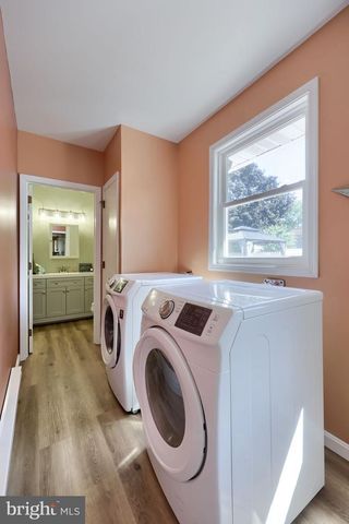 107 BROAD, Akron, PA 17501