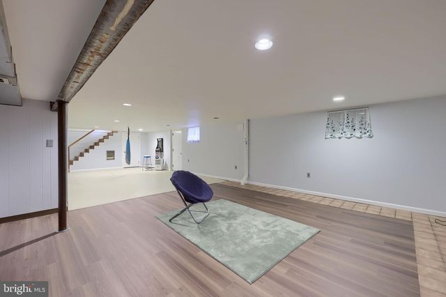 107 BROAD, Akron, PA 17501