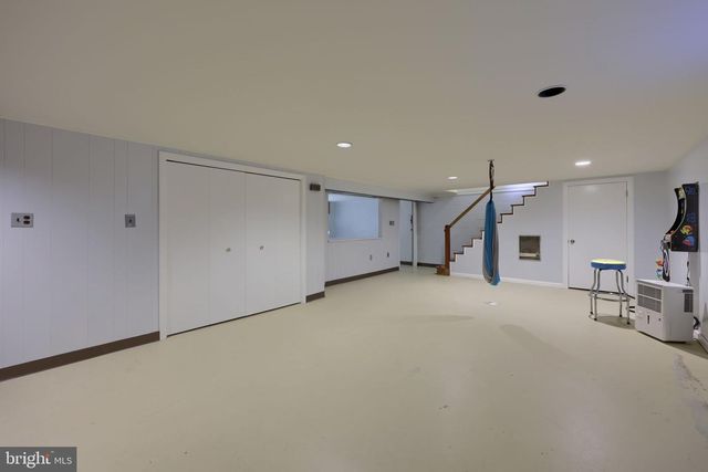 107 BROAD, Akron, PA 17501
