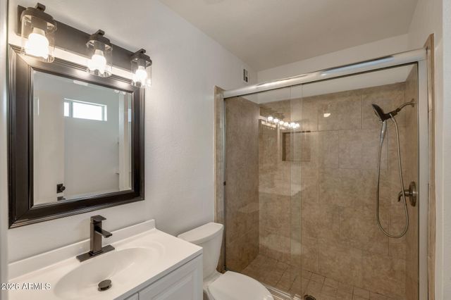 3016 W BOCA RATON Road, Phoenix, AZ 85053