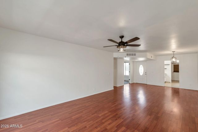 3016 W BOCA RATON Road, Phoenix, AZ 85053