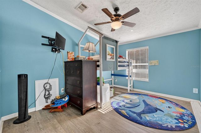 27017 NW 182ND AVENUE, High Springs, FL 32643