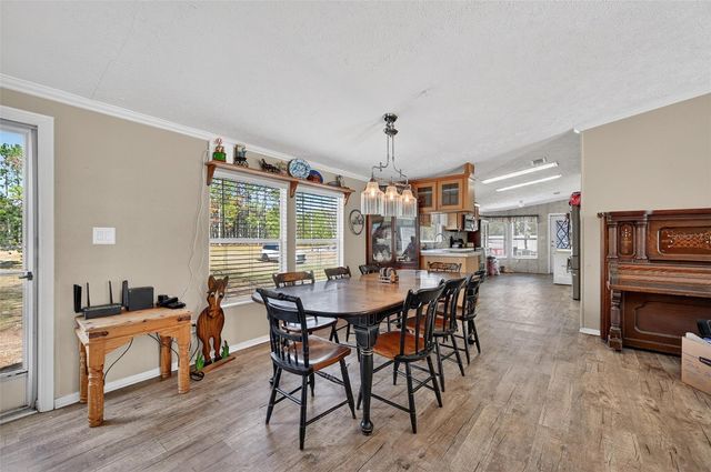 27017 NW 182ND AVENUE, High Springs, FL 32643