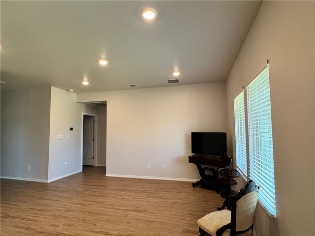 7730 Spiderman Dr, Corpus Christi, TX 78414