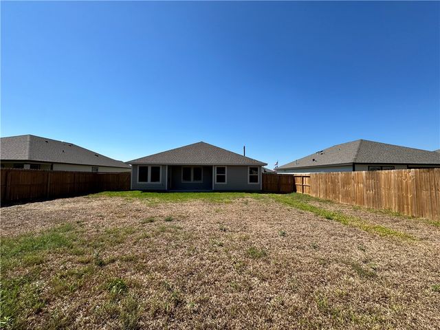 7730 Spiderman Dr, Corpus Christi, TX 78414