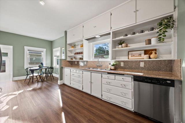 3560 1st Ave, Sacramento, CA 95817