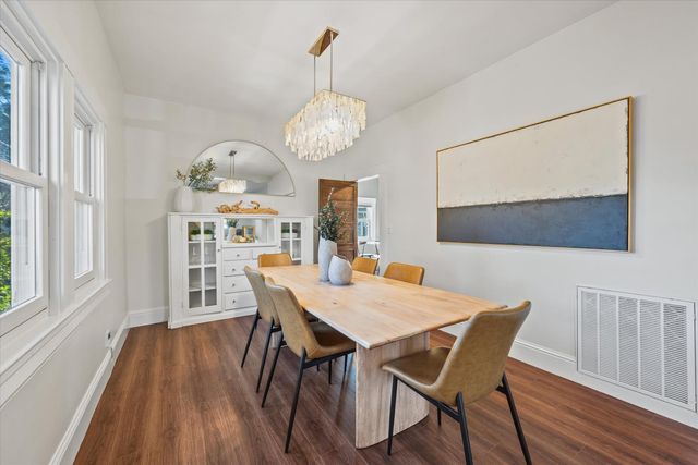 3560 1st Ave, Sacramento, CA 95817