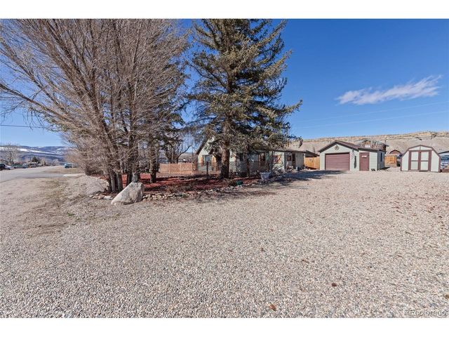 1001 Kinsey Ave, Kremmling, CO 80459