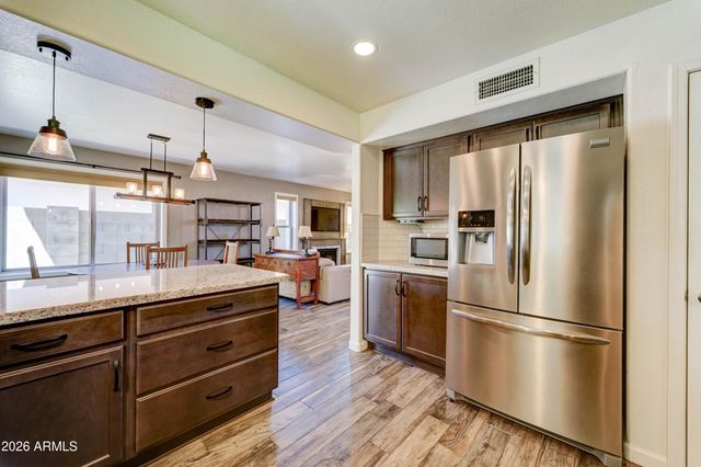 4427 E MOUNTAIN VISTA Drive, Phoenix, AZ 85048