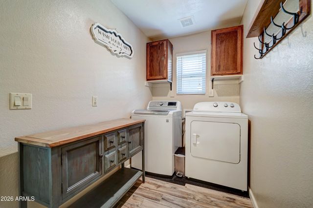 4427 E MOUNTAIN VISTA Drive, Phoenix, AZ 85048