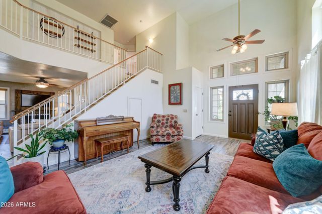 4427 E MOUNTAIN VISTA Drive, Phoenix, AZ 85048