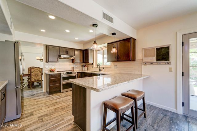 4427 E MOUNTAIN VISTA Drive, Phoenix, AZ 85048