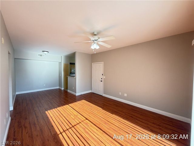 8000 West Badura Avenue 1141, Las Vegas, NV 89113