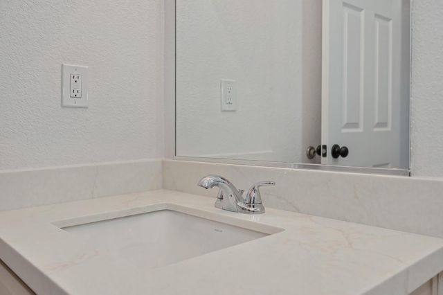 3160 Navion Ct, Cameron Park, CA 95682