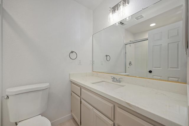 3160 Navion Ct, Cameron Park, CA 95682