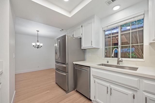 3160 Navion Ct, Cameron Park, CA 95682