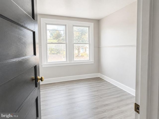 994 CARVER ST, Philadelphia, PA 19124