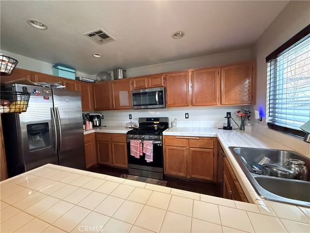 25323 Bayside, Harbor City, CA 90710