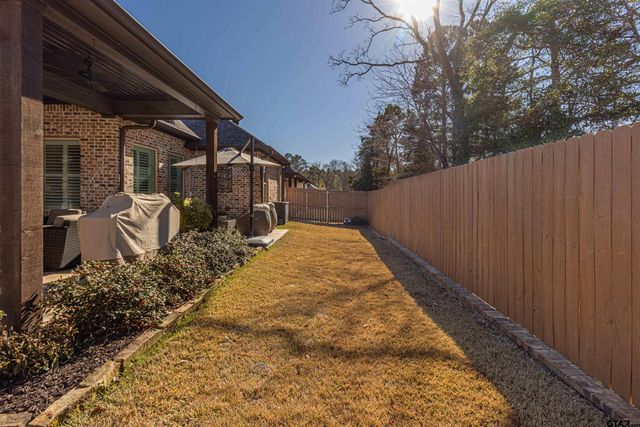 7630 Princedale, Tyler, TX 75703