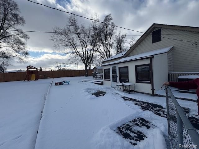 610 Kenilworth Avenue, Pontiac, MI 48340