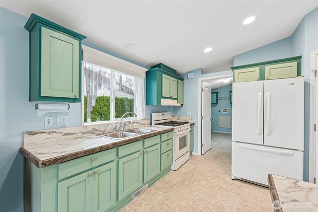 2322 44th Lane SW, Tumwater, WA 98512