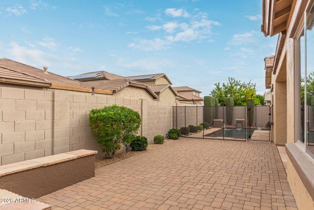 9058 W Redbird Road, Peoria, AZ 85383