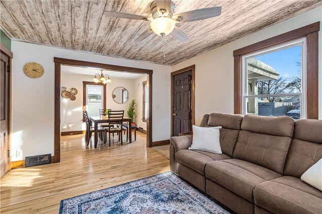 924 James Street, Eau Claire, WI 54703