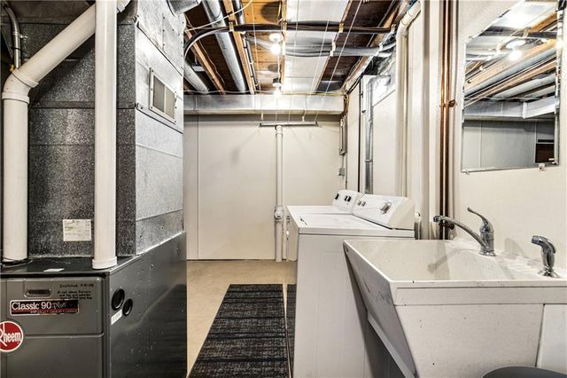 924 James Street, Eau Claire, WI 54703