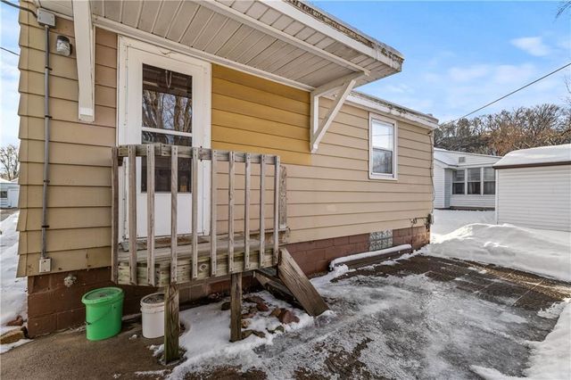 924 James Street, Eau Claire, WI 54703