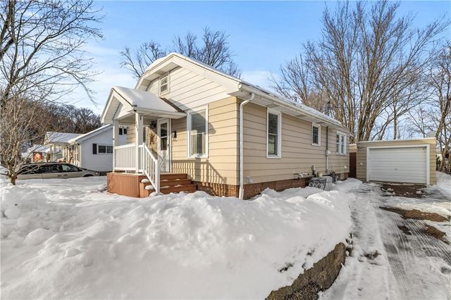924 James Street, Eau Claire, WI 54703