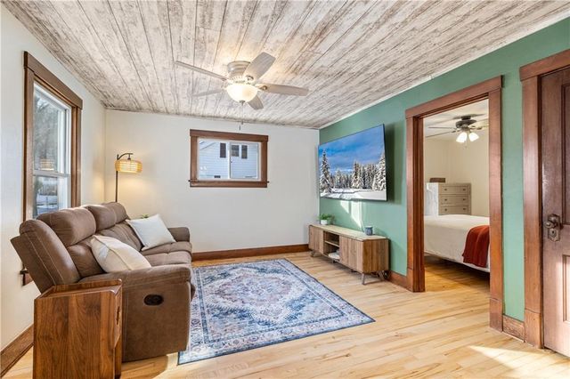 924 James Street, Eau Claire, WI 54703