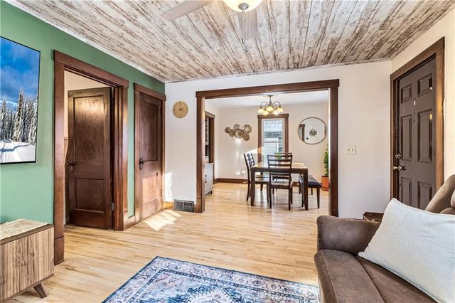 924 James Street, Eau Claire, WI 54703