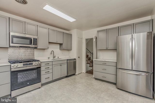 9902 BELHAVEN RD, Bethesda, MD 20817