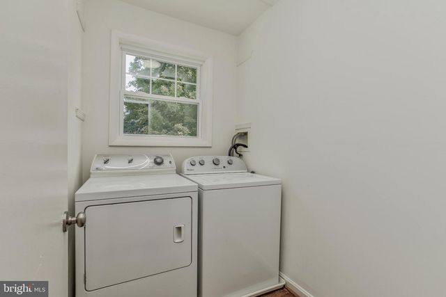 9902 BELHAVEN RD, Bethesda, MD 20817