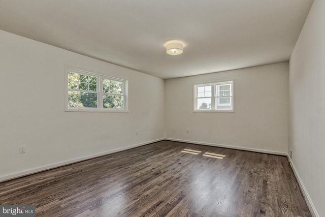 9902 BELHAVEN RD, Bethesda, MD 20817