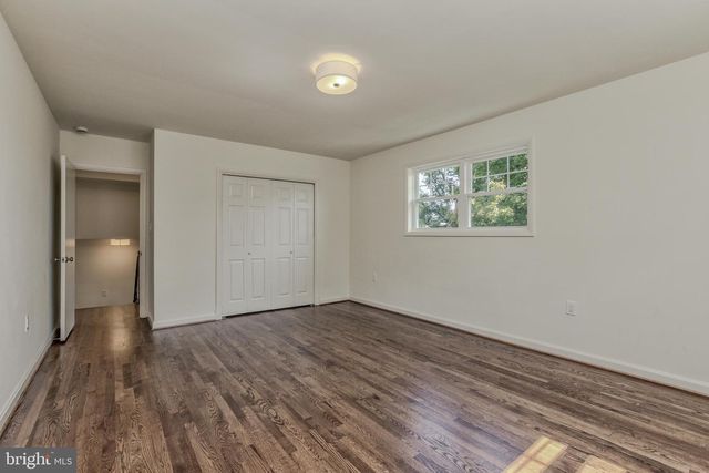9902 BELHAVEN RD, Bethesda, MD 20817