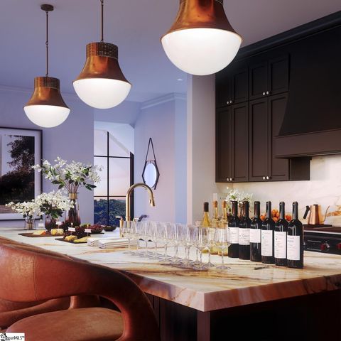 5 McDaniel Ave Unit B-2 Bldg 1, Greenville, SC 29601