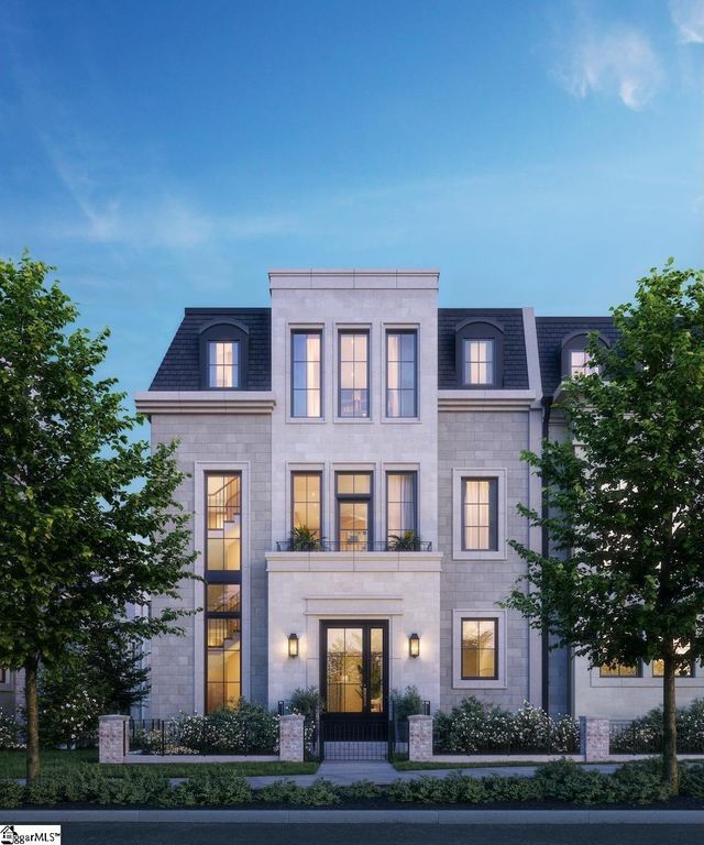 5 McDaniel Ave Unit B-2 Bldg 1, Greenville, SC 29601