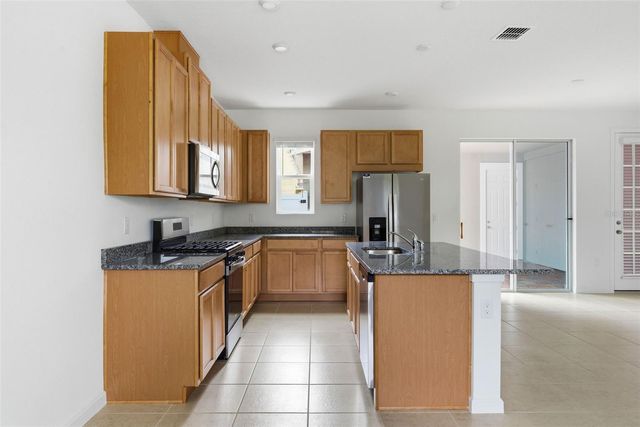 2462 CELEBRATION BOULEVARD, Kissimmee, FL 34747