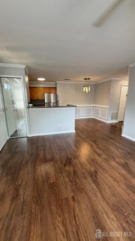 338 Cozzens Court, East Brunswick, NJ 08816